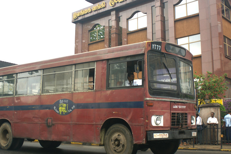 Bus travel in Sri Lanka