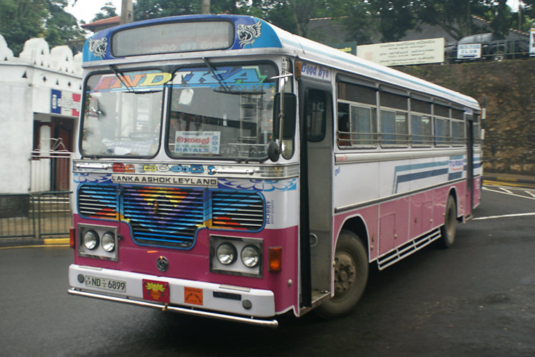 Bus travel in Sri Lanka