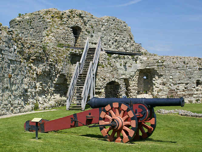 Pevensey Castle Cannon