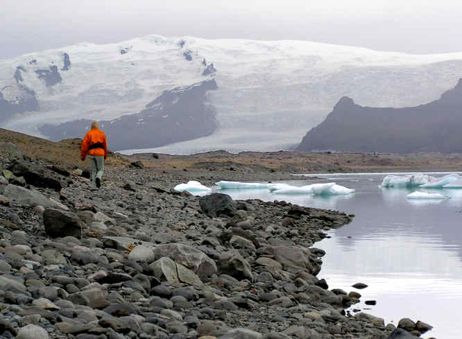 holiday-travel-tips-Iceland-Reykjavik-city-break-glaciers-morain.jpg