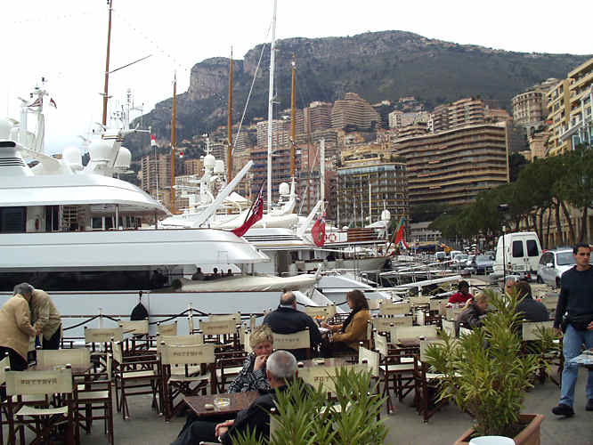 Monte Carlo harbour