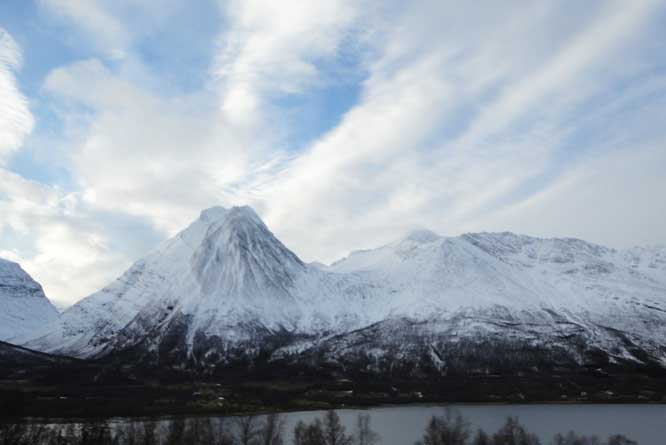  arctic mountains around the fjord