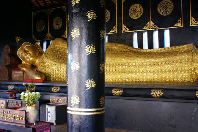 Reclining Buddha