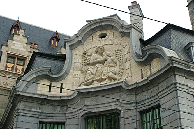 The Ghent Memmelocke statue