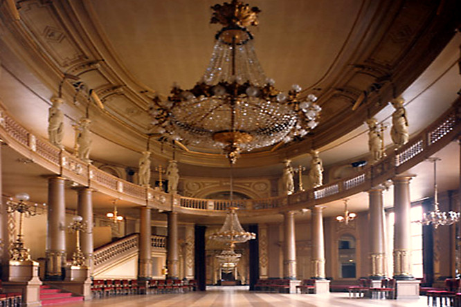  Flanders Opera foyer