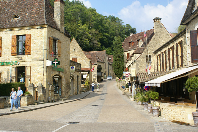 Beynac et Cazenac village