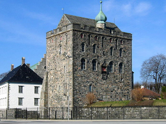 Bergenhus Fortress in Bergen - One of Norway's Oldest and Largest Fortresses  – Go Guides