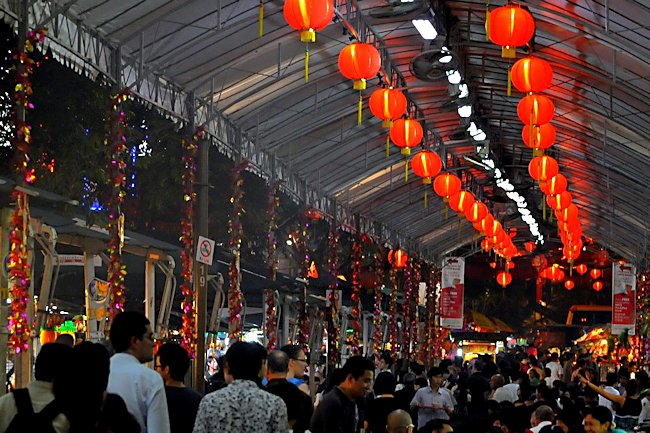 Chinatown Market in Singapore