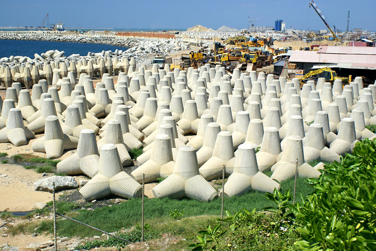 Colombo Port sea defenses