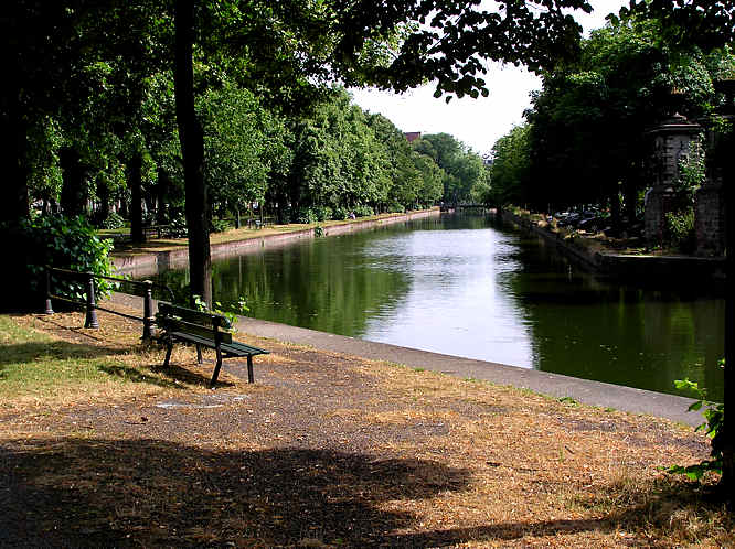Bois De Boulogne canal